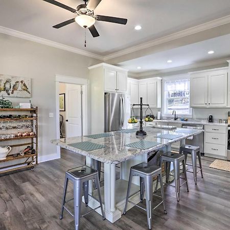 White Oak Creek Home With Views, Deck And Pool Access! Eufaula Exterior foto