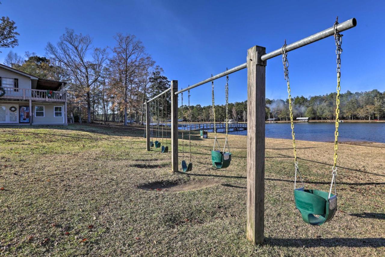 White Oak Creek Home With Views, Deck And Pool Access! Eufaula Exterior foto